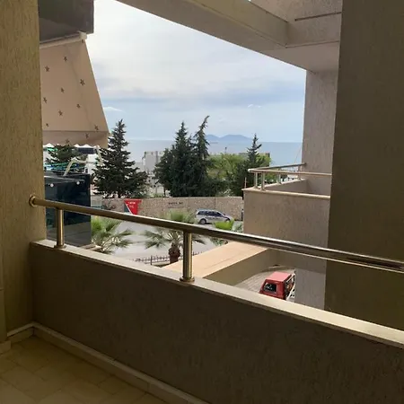 Miramare 2 Apartment *